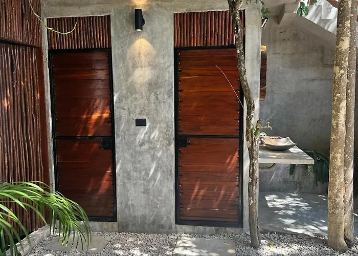 Aldea Pukna Tulum *